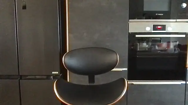 unconnudu21000 online show from 4, 10, 2025