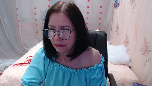 OlgaHottie online show from 10, 3, 2025