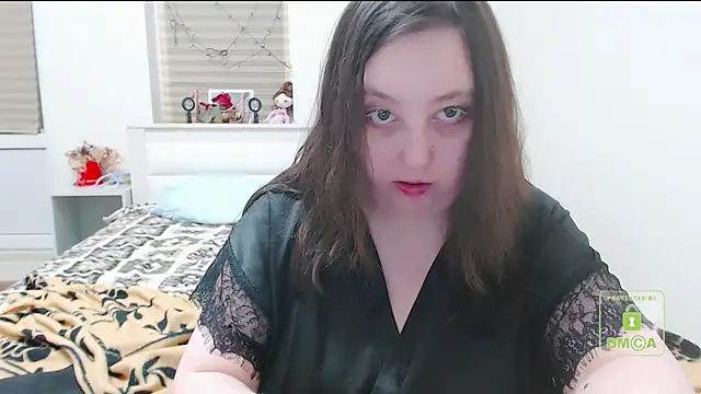 cute and hot online show from 5, 1, 2025