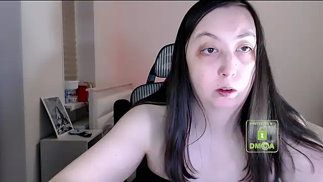 cute and hot online show from 31, 1, 2026