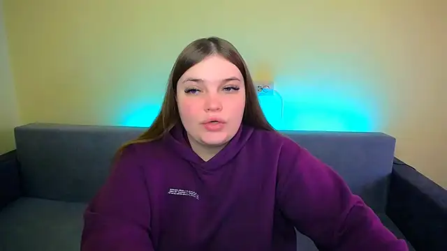 Snapshot of Emaaa_ua chatting on 14, 2, 2025 Emaaa ua online show from 14, 2, 2025