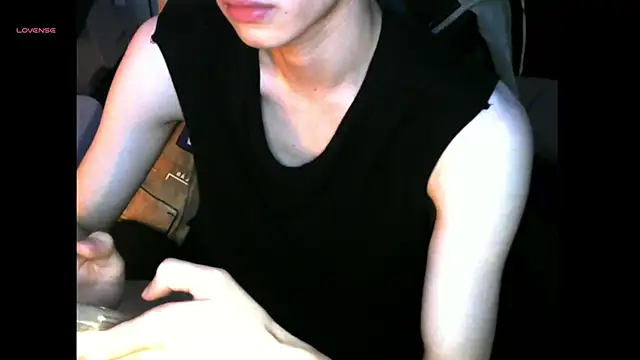 Snapshot of Ray175oo chatting on 31, 10, 2025 Ray175oo online show from 31, 10, 2025