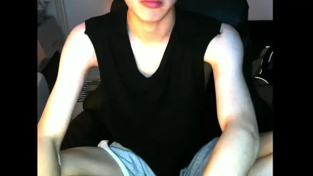 Snapshot of Ray175oo chatting on 3, 11, 2025 Ray175oo online show from 3, 11, 2025