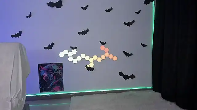 Snapshot of cyberzoe chatting on 19, 10, 2025 cyberzoe online show from 19, 10, 2025