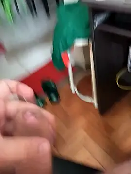 Snapshot of lobomisterioso13 chatting on 6, 1, 2025 lobomisterioso13 online show from 6, 1, 2025