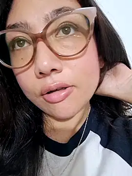 Snapshot of Mia_Ruiz chatting on 15, 2, 2025 Mia Ruiz online show from 15, 2, 2025