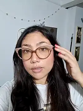 Snapshot of Mia_Ruiz chatting on 21, 2, 2025 Mia Ruiz online show from 21, 2, 2025