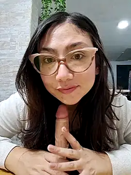 Snapshot of Mia_Ruiz chatting on 16, 3, 2025 Mia Ruiz online show from 16, 3, 2025