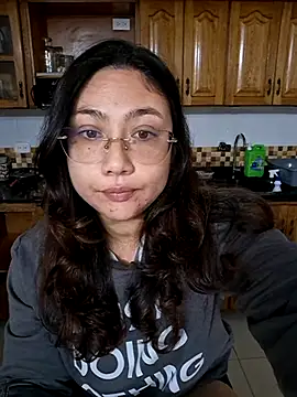 Snapshot of Mia_Ruiz chatting on 20, 10, 2025 Mia Ruiz online show from 20, 10, 2025