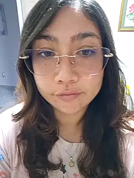 Snapshot of Mia_Ruiz chatting on 21, 11, 2025 Mia Ruiz online show from 21, 11, 2025