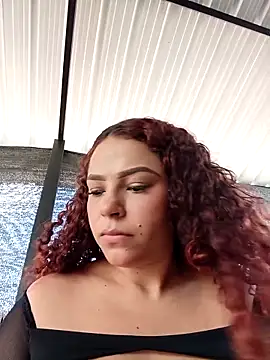 Mommy-Hot online show from 7, 11, 2025