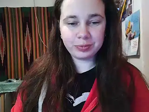 Snapshot of Cora_Maro chatting on 5, 3, 2025 Cora Maro online show from 5, 3, 2025