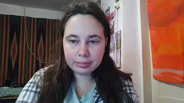 Cora Maro online show from 14, 10, 2025