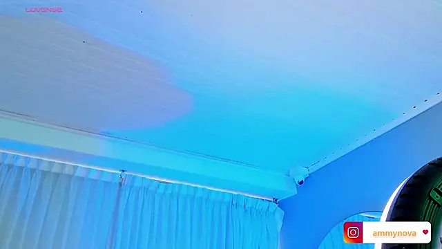 Snapshot of Ammy_nova chatting on 22, 10, 2025 Ammy nova online show from 22, 10, 2025