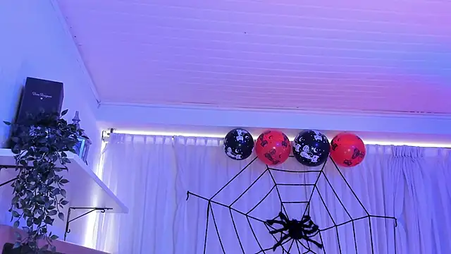 Snapshot of Ammy_nova chatting on 29, 10, 2025 Ammy nova online show from 29, 10, 2025