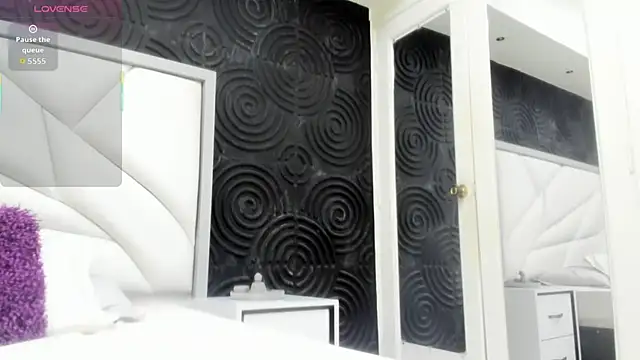 AbigailWilliams  online show from 20, 11, 2025