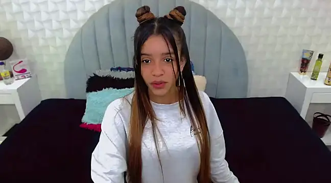 Snapshot of charlotte_0309 chatting on 18, 3, 2025 charlotte 0309 online show from 18, 3, 2025