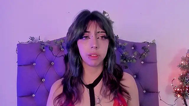 Nyx nayla online show from 19, 12, 2024