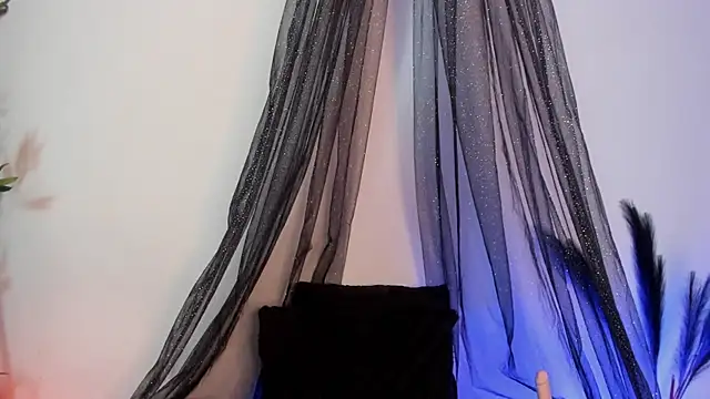 Nyx nayla online show from 15, 3, 2025