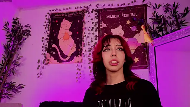 Nyx nayla online show from 26, 11, 2025