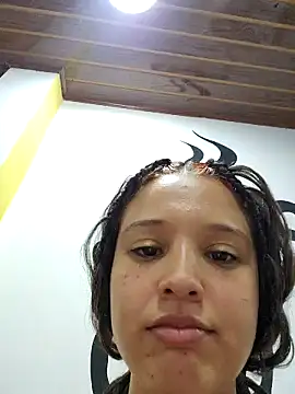 LorenRosse online show from 31, 1, 2025