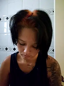 LorenRosse online show from 28, 9, 2025