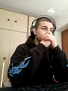 BigDickEnrg7195 online show from 5, 2, 2025