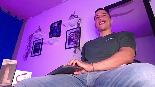 ThomsEvery  online show from 11, 1, 2025