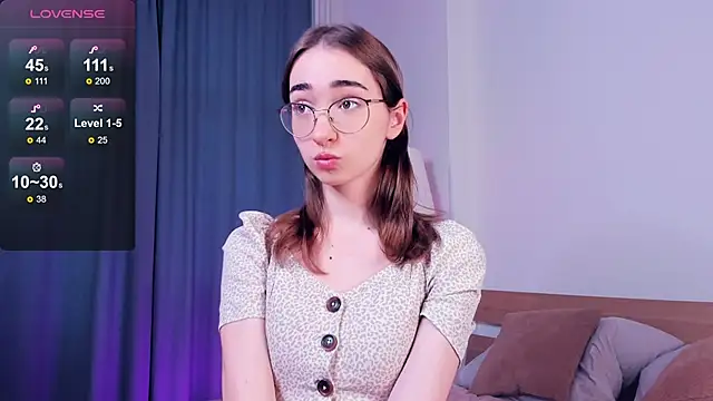 PollyBeev online show from 17, 1, 2025