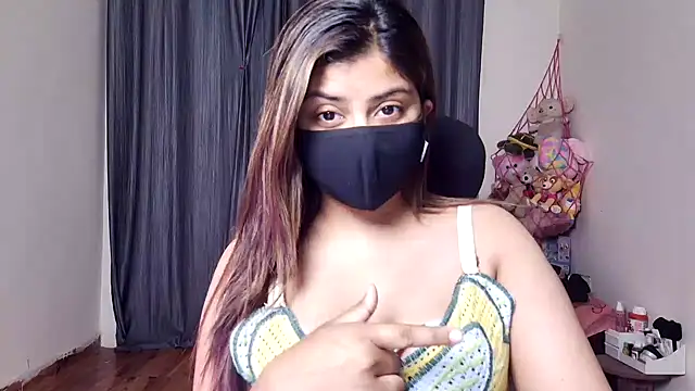 Snapshot of Hoty-Shivangi chatting on 15, 2, 2026 Hoty-Shivangi online show from 15, 2, 2026
