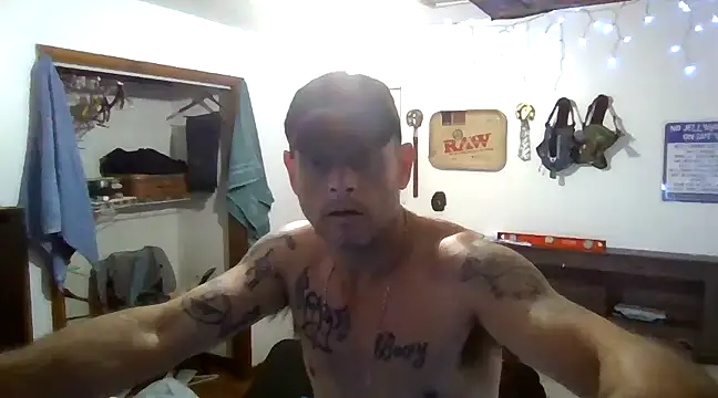Buffshagswell online show from 2, 3, 2025
