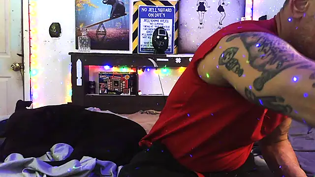 Snapshot of Buffshagswell chatting on 7, 1, 2026 Buffshagswell online show from 7, 1, 2026