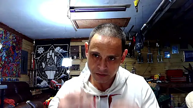 Snapshot of Buffshagswell chatting on 18, 1, 2026 Buffshagswell online show from 18, 1, 2026