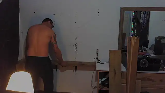 Snapshot of Buffshagswell chatting on 1, 2, 2026 Buffshagswell online show from 1, 2, 2026