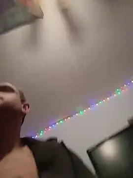 Snapshot of Buffshagswell chatting on 2, 2, 2026 Buffshagswell online show from 2, 2, 2026