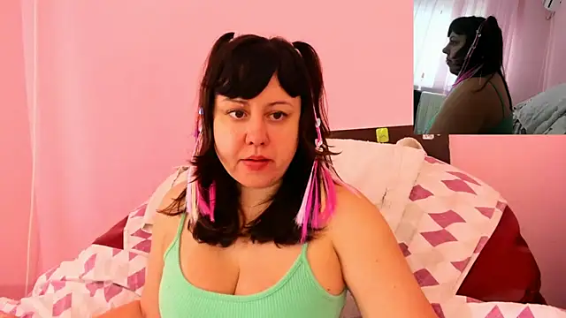 Snapshot of HotSweetAngel chatting on 21, 11, 2025 HotSweetAngel online show from 21, 11, 2025