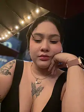 AHRI LEE online show from 23, 2, 2025