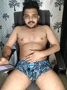 Snapshot of Mr_Handsome_hunk chatting on 18, 11, 2025 Mr Handsome hunk online show from 18, 11, 2025