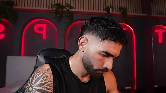 Austin bolt online show from 23, 10, 2025