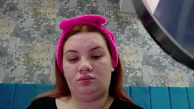 Snapshot of MelanieBrownn chatting on 6, 1, 2025 MelanieBrownn online show from 6, 1, 2025