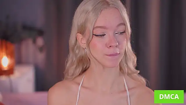 Snapshot of _AlinaBailey chatting on 10, 10, 2025 AlinaBailey online show from 10, 10, 2025