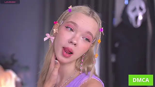 Snapshot of _AlinaBailey chatting on 1, 11, 2025 AlinaBailey online show from 1, 11, 2025