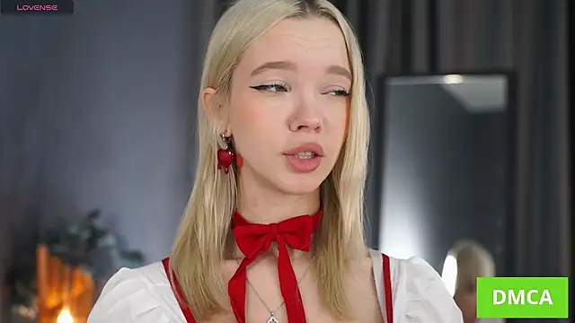 Snapshot of _AlinaBailey chatting on 9, 11, 2025 AlinaBailey online show from 9, 11, 2025