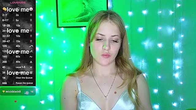 Snapshot of PureAlisMiracle chatting on 10, 2, 2025 PureAlisMiracle online show from 10, 2, 2025