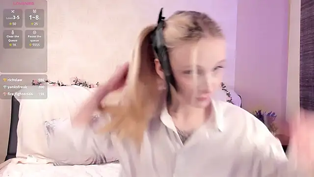 Naughty  Couplles online show from 27, 2, 2025