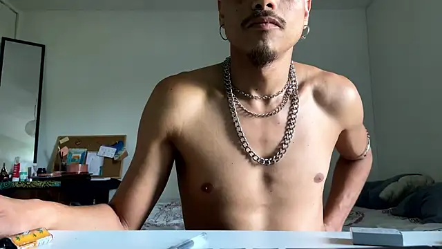 villanocat online show from 26, 12, 2024