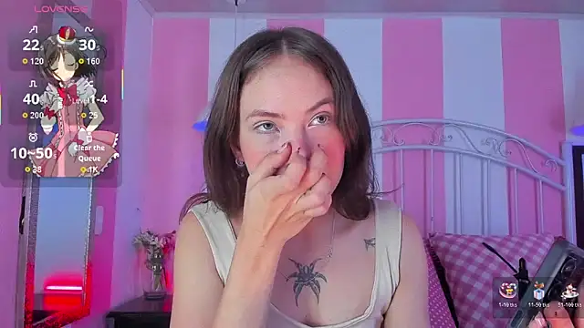 Snapshot of Liah_Grey8 chatting on 17, 10, 2025 Liah Grey8 online show from 17, 10, 2025