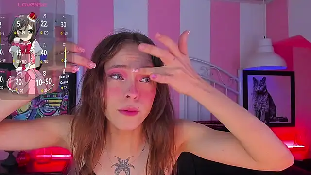 Snapshot of Liah_Grey8 chatting on 12, 11, 2025 Liah Grey8 online show from 12, 11, 2025