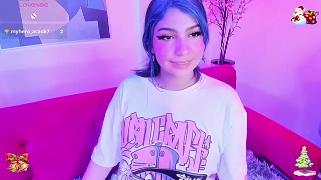 Snapshot of Salem_skyler_ chatting on 17, 12, 2024 Salem skyler online show from 17, 12, 2024