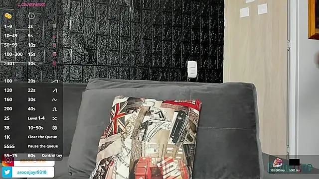 Snapshot of Aaron_ST chatting on 29, 10, 2025 Aaron ST online show from 29, 10, 2025